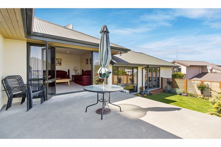 Photo of property in 36 Temple Crescent, Gleniti, Timaru, 7910