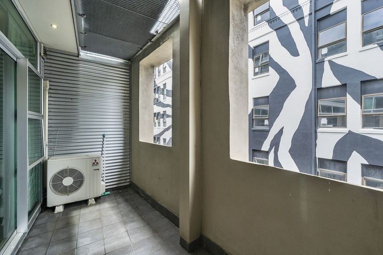 Photo of property in Hb Apartments, 4/3 Holland Street, Te Aro, Wellington, 6011