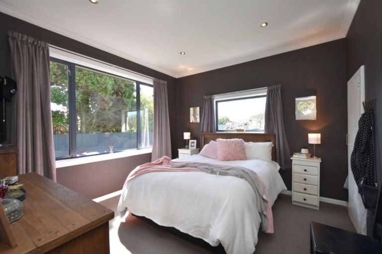 Photo of property in 17 York Street, Strathern, Invercargill, 9812