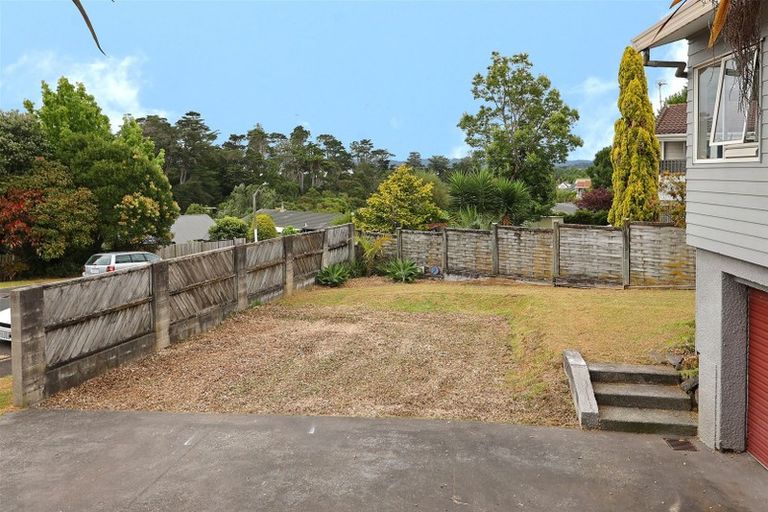 Photo of property in 62 Vintage Drive, Henderson, Auckland, 0612