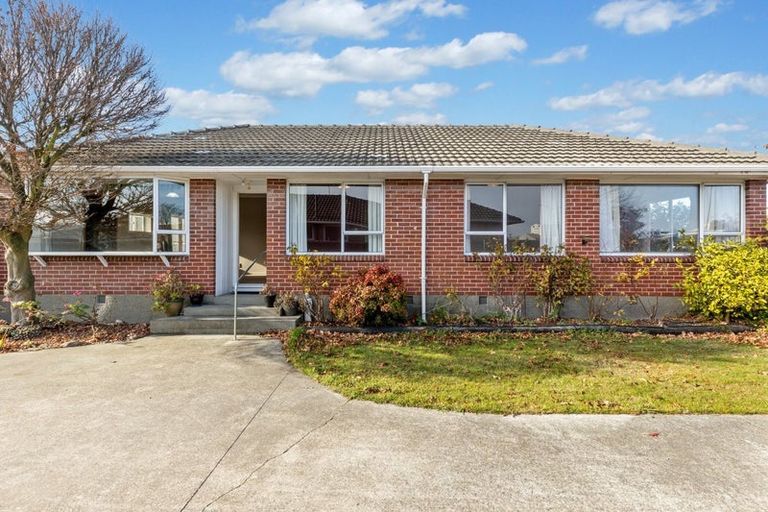 Photo of property in 34 Buchanans Road, Hei Hei, Christchurch, 8042