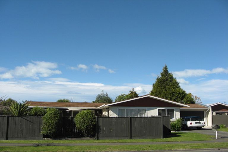 Photo of property in 43 Titoki Crescent, Pirimai, Napier, 4112
