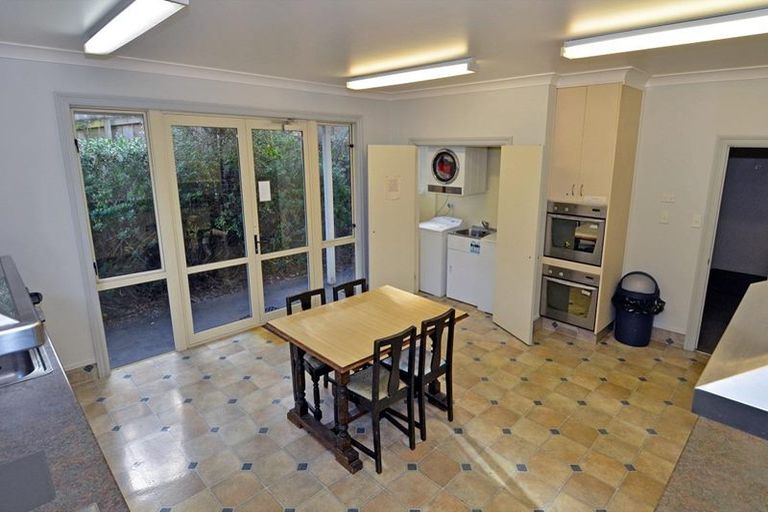 Photo of property in 6 Heriot Row, Dunedin Central, Dunedin, 9016