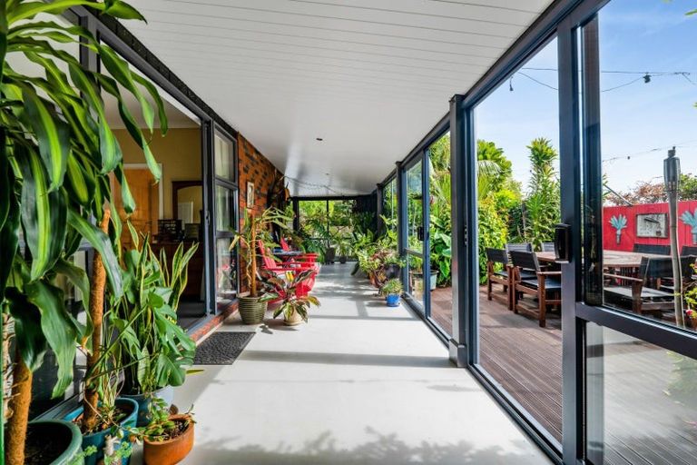 Photo of property in 69f Karamea Street, Whalers Gate, New Plymouth, 4310