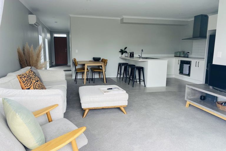 Photo of property in 10 Ian Morrison Road, Hobsonville, Auckland, 0616