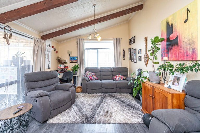 Photo of property in 34a Hood Street, Castlecliff, Whanganui, 4501