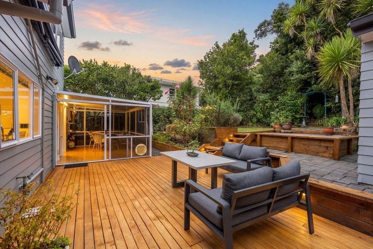 Photo of property in 108 Stapleford Crescent, Browns Bay, Auckland, 0630