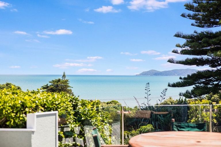 Photo of property in 34 Rosetta Road, Raumati South, Paraparaumu, 5032