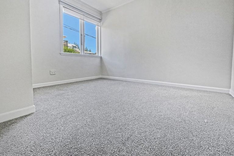 Photo of property in 2/102 Verran Road, Birkdale, Auckland, 0626