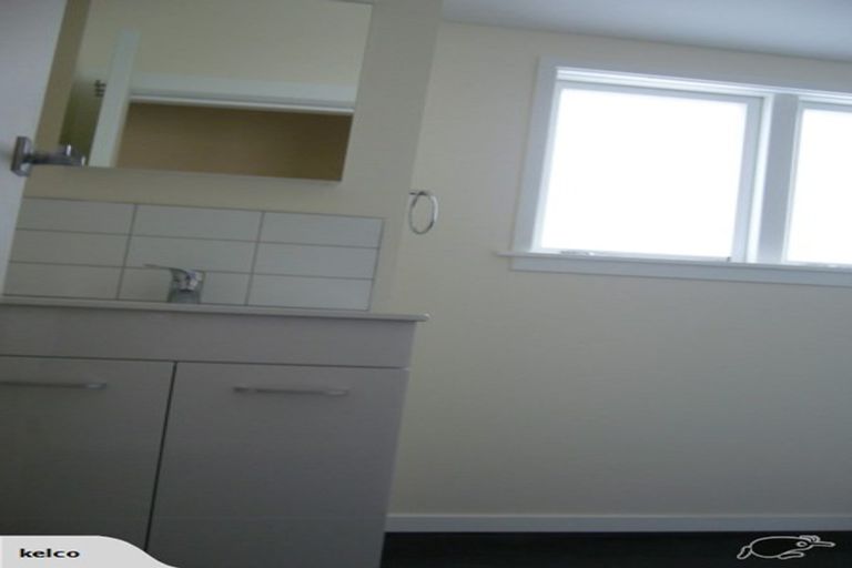 Photo of property in 4 Hawker Street, Mount Victoria, Wellington, 6011