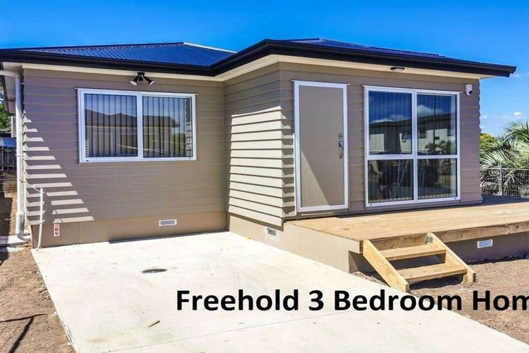 Photo of property in 47a Senator Drive, Manurewa, Auckland, 2105