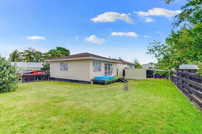 Photo of property in 2/14 Ririno Place, Manurewa, Auckland, 2102