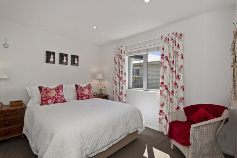 Photo of property in 998c Colombo Street, St Albans, Christchurch, 8014