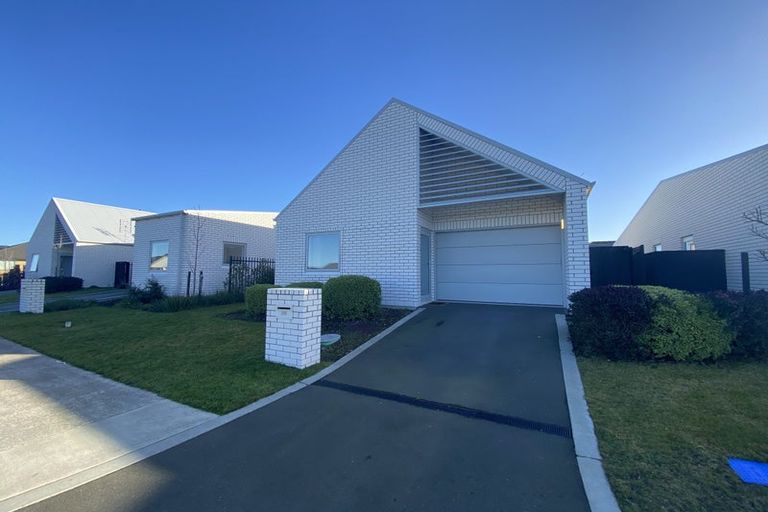 Photo of property in 28 Kemble Drive, Rolleston, 7615