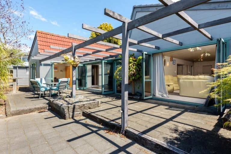 Photo of property in 2 Haukore Street, Hairini, Tauranga, 3112