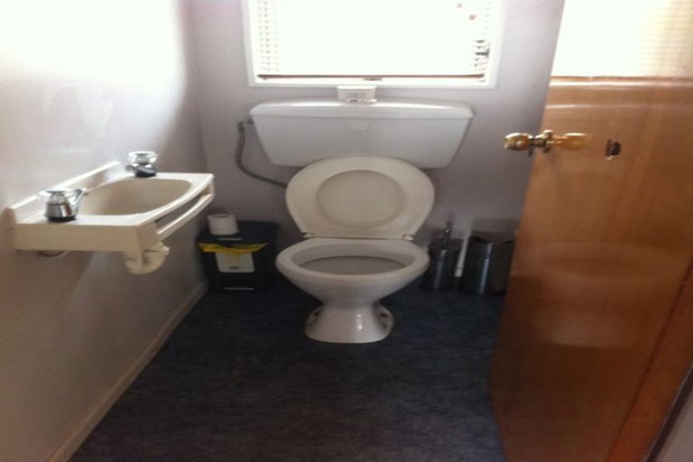 Photo of property in 453 Warspite Avenue, Ascot Park, Porirua, 5024