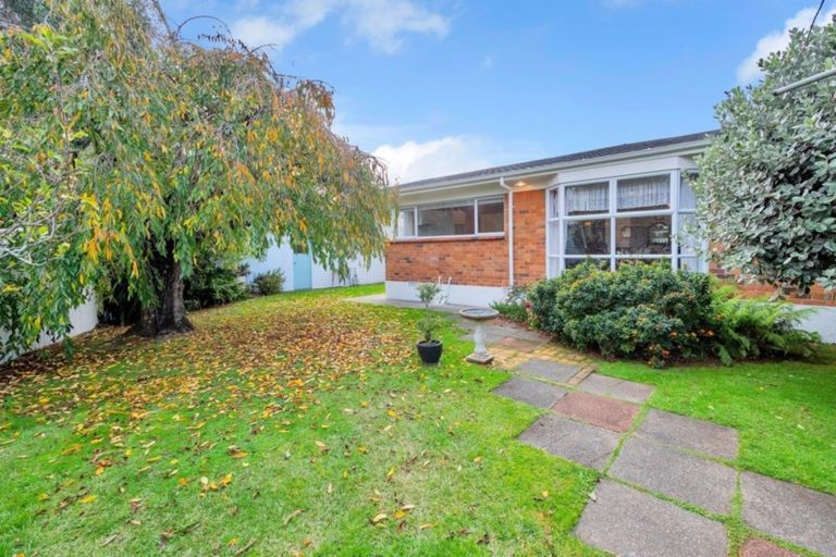 Photo of property in 5 Holden Place, Manukau, Auckland, 2025