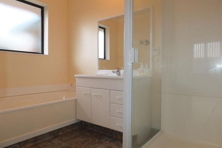 Photo of property in 3 Daniela Lane, Linwood, Christchurch, 8062