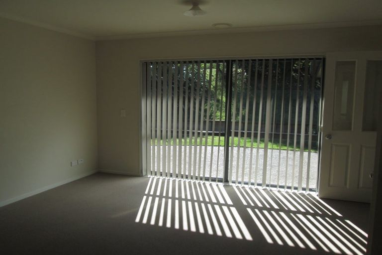 Photo of property in 9 Cascade Way, Paraparaumu, 5032
