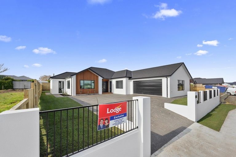 Photo of property in 22 The Meadows Drive, Flagstaff, Hamilton, 3210