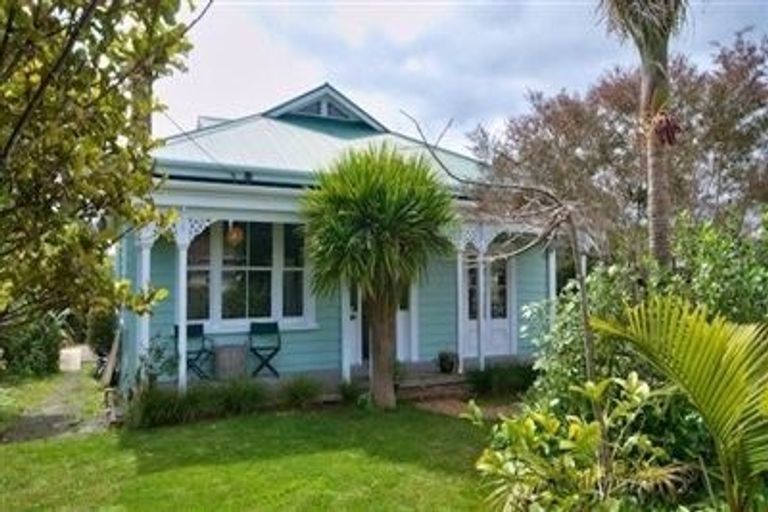 Photo of property in 5 Warin Place, Warkworth, 0910