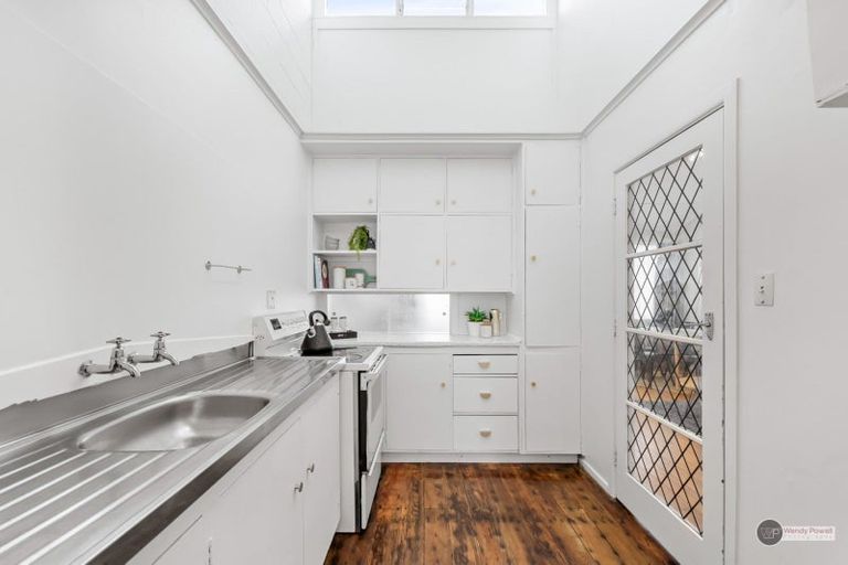 Photo of property in 4/518 Fergusson Drive, Trentham, Upper Hutt, 5018