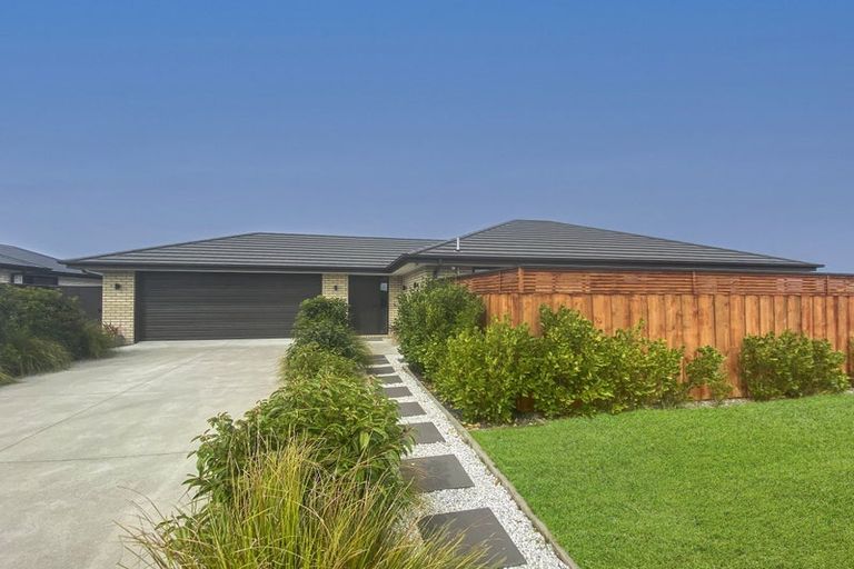 Photo of property in 34 Collier Drive, Halswell, Christchurch, 8025