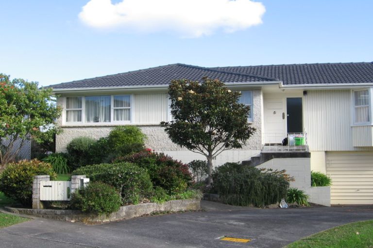 Photo of property in 14 Landop Terrace, Howick, Auckland, 2014
