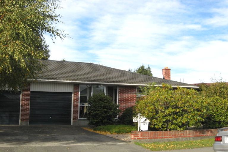 Photo of property in 28 Gladson Avenue, Sockburn, Christchurch, 8042