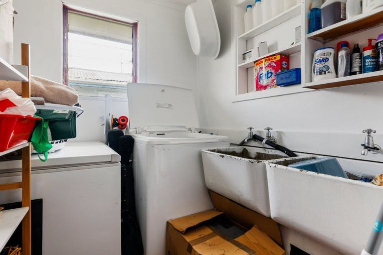 Photo of property in 19 Keats Crescent, Enderley, Hamilton, 3214