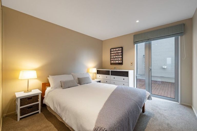 Photo of property in 5 Emerald Lane, Cashmere, Christchurch, 8022