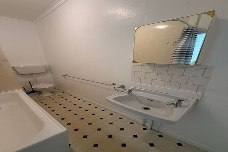 Photo of property in 37a Cooper Street, Karori, Wellington, 6012