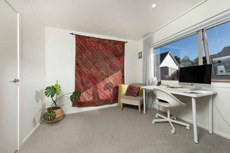 Photo of property in 61 Timsfield Drive, Lake Hawea, Wanaka, 9382