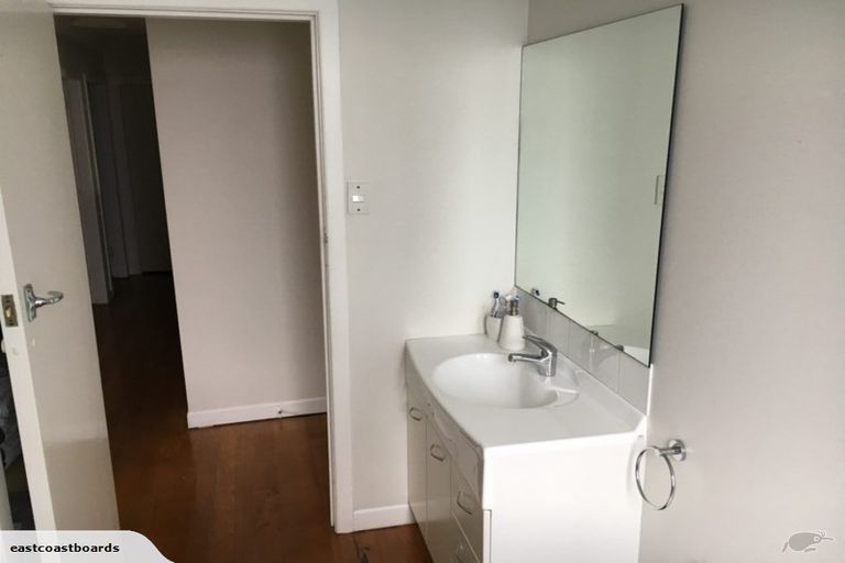 Photo of property in 113 Brightside Road, Stanmore Bay, Whangaparaoa, 0932