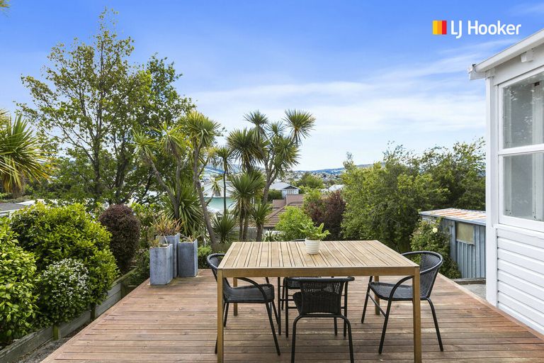 Photo of property in 3 Benhar Street, Maryhill, Dunedin, 9011