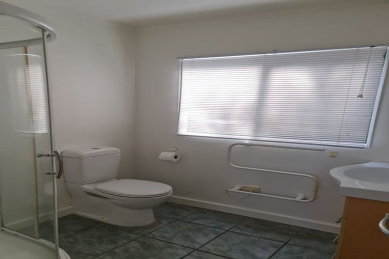 Photo of property in 8 Trig Hill Terrace, Waikanae Beach, Waikanae, 5036