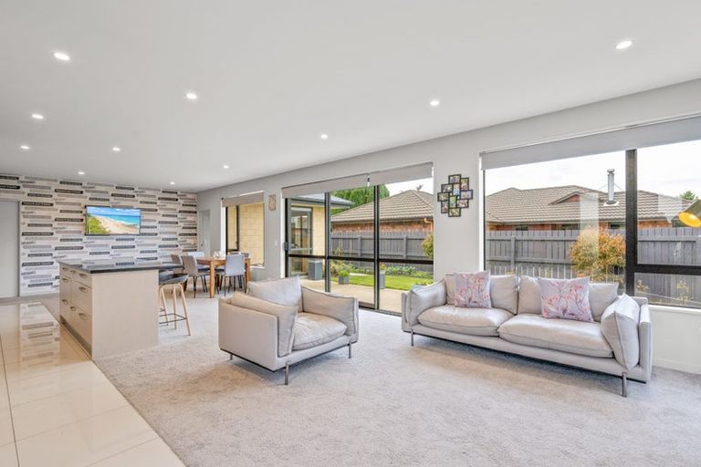 Photo of property in 38 Bullar Street, Grasmere, Invercargill, 9810