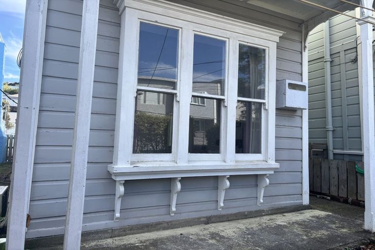 Photo of property in 178 Tasman Street, Mount Cook, Wellington, 6021