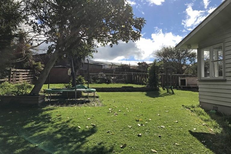 Photo of property in 3 Ries Street, Dannevirke, 4930