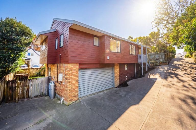 Photo of property in 2/57 Howe Street, Howick, Auckland, 2014