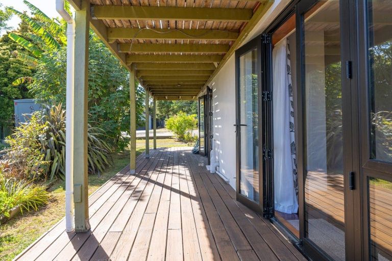 Photo of property in 61 Lorenzen Bay Road, Raglan, 3225