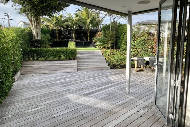 Photo of property in 25 Northumberland Avenue, Hauraki, Auckland, 0622