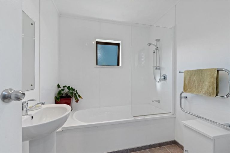 Photo of property in 43a Aramoana Avenue, Devonport, Auckland, 0624