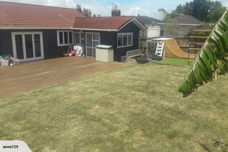 Photo of property in 29 Cassino Street, Bayswater, Auckland, 0622