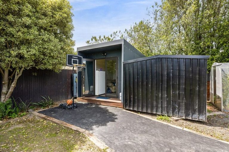 Photo of property in 2 Seddon Street, Kainga, Christchurch, 8083