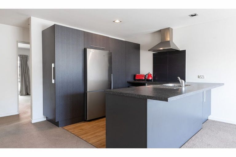 Photo of property in 4 Gresford Street, Edgeware, Christchurch, 8013