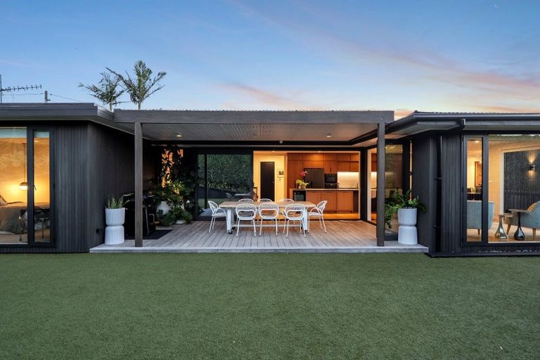 Photo of property in 53 Edmund Street, Saint Heliers, Auckland, 1071