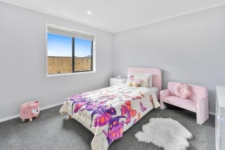 Photo of property in 108 Harriet Johnston Drive, Pokeno, 2402