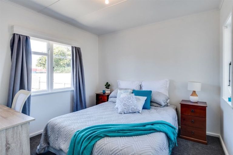 Photo of property in 37a Seddon Crescent, Marewa, Napier, 4110