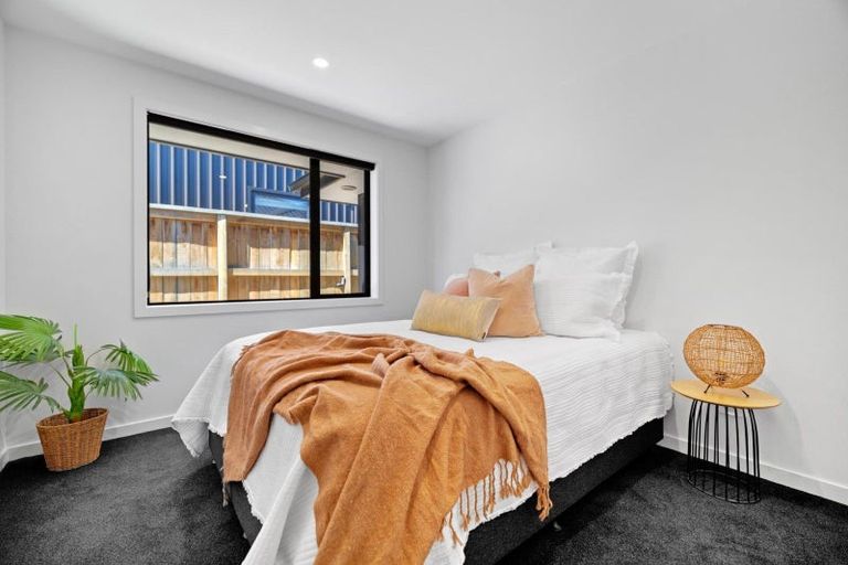 Photo of property in 30 Corriedale Road, Jacks Point, 9371